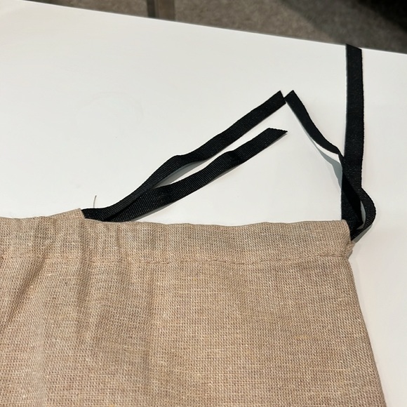 Set of 2 Authentic Gucci Dust Covers - Picture 4 of 4